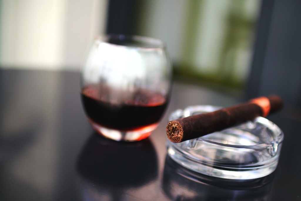Zigarrenschere Hadson aus Edelstahl in schwarz 19 mm Durchmesser 86348